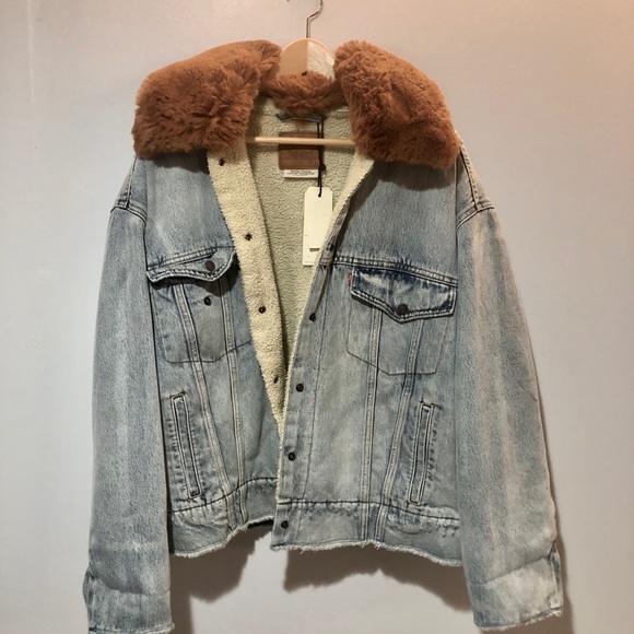 levi's oversized sherpa trucker jacket xs